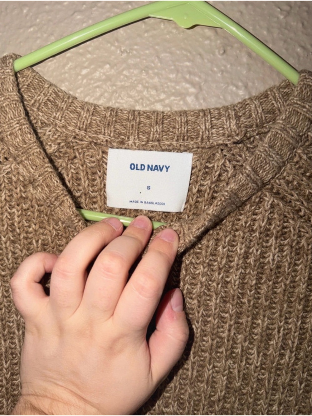 Old Navy Women’s Marled Beige Crewneck Sweater - Picture 3 of 4